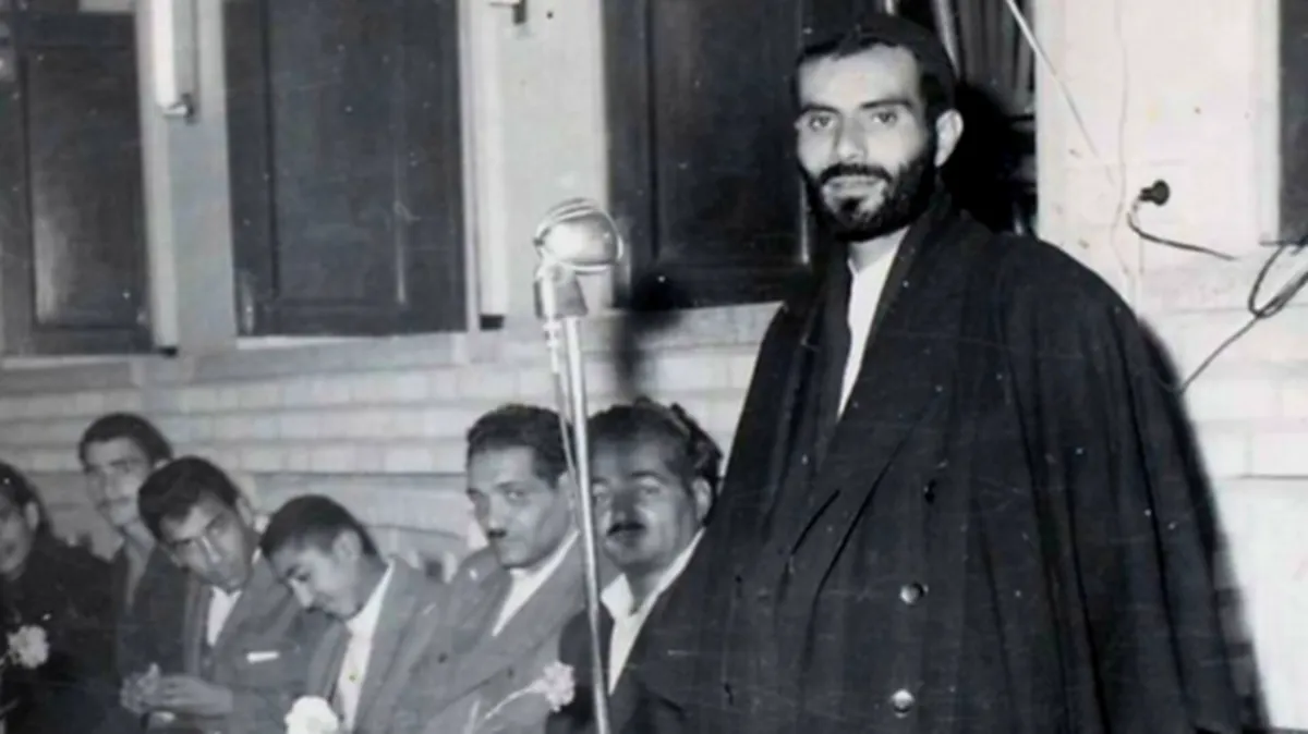 پیر غلامی که خودش خبر فوتش را به مردم داد!