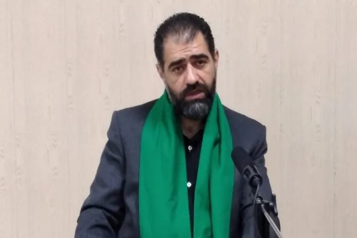 مداحان و هیأت‌ها یاری‌رسان مردم در جنگ اقتصادی شوند