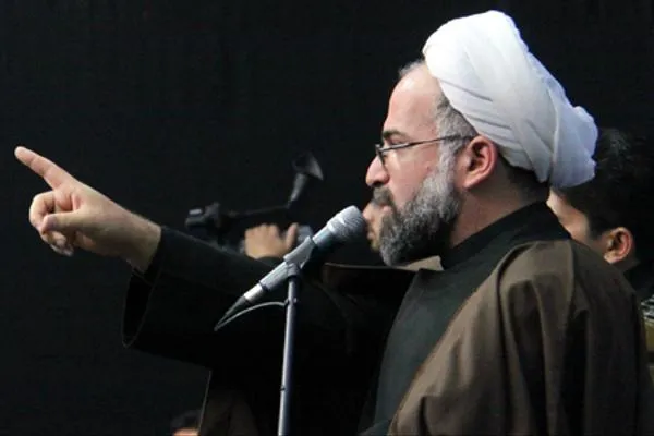 پرخوری کن تا در دام شیطان باشی!