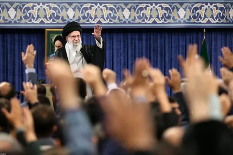 بزرگداشت شهید رئیسی و شهدای پرواز اردیبهشت در محضر رهبر انقلاب