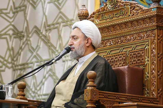 ایثار شاخصه برجسته زندگی قرآنی است