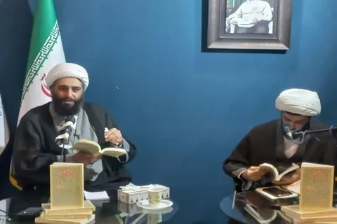 حضرت زهرا (س) نمونه حضور فعال زن در صحنه جامعه است