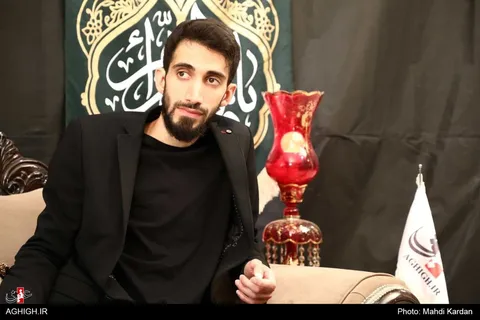 فیلم| برخی خواننده های پاپ از ملودی های نوحه ها استفاده می کنند/ نوحه 