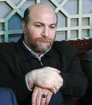 گفت و گو با حاج حسین سازور