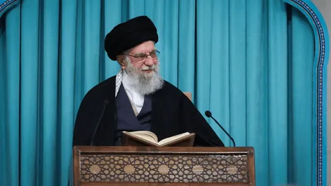 برگزاری هزار محفل انس با قرآن برای اربعین خاکسپاری رهبر شهید