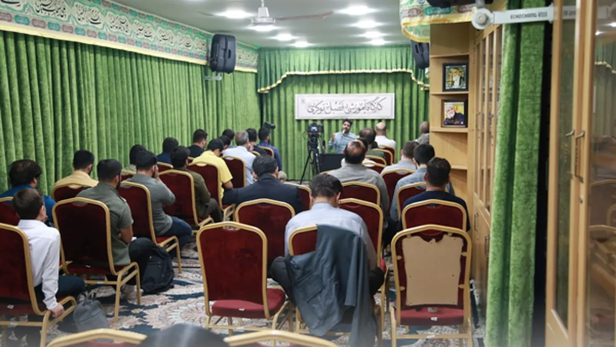 تدارک خانه مداحان برای آموزش اصول و فنون روضه‌خوانی