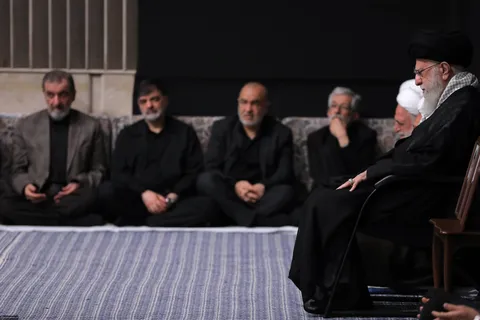 مراسم عزاداری شام غریبان حسینی در بیت رهبری