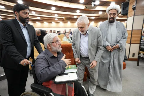 آیین رونمایی از کتاب 