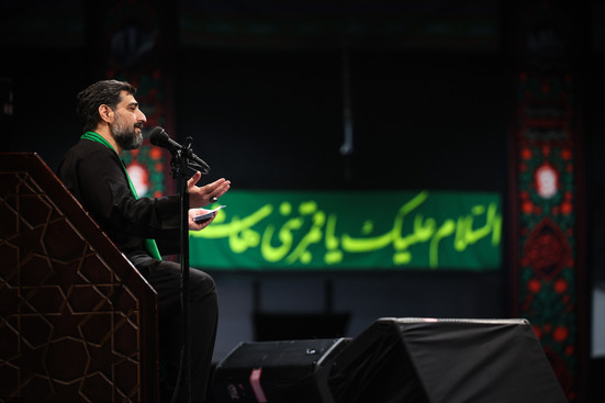 دومین شب مراسم عزاداری حضرت اباعبدالله الحسین(ع) از طرف رهبر انقلاب