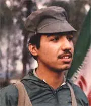 حاجی ها لباس احرام میپوشند و ما لباس بسیجی