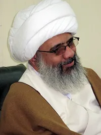 مردان الهی در کار خیر شتاب می کردند